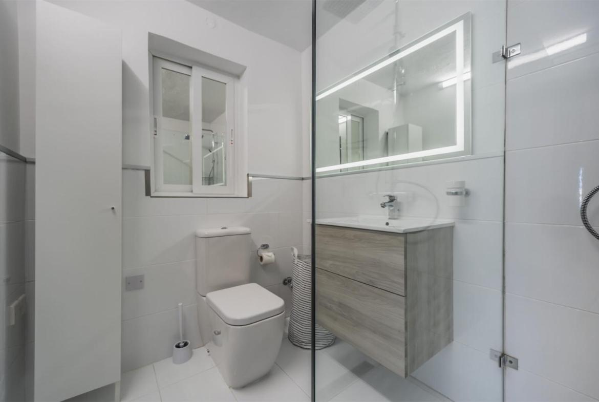 Deluxe Seaview Apartment St. Julian's Zewnętrze zdjęcie